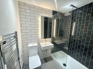 Photo 11- click for photo gallery